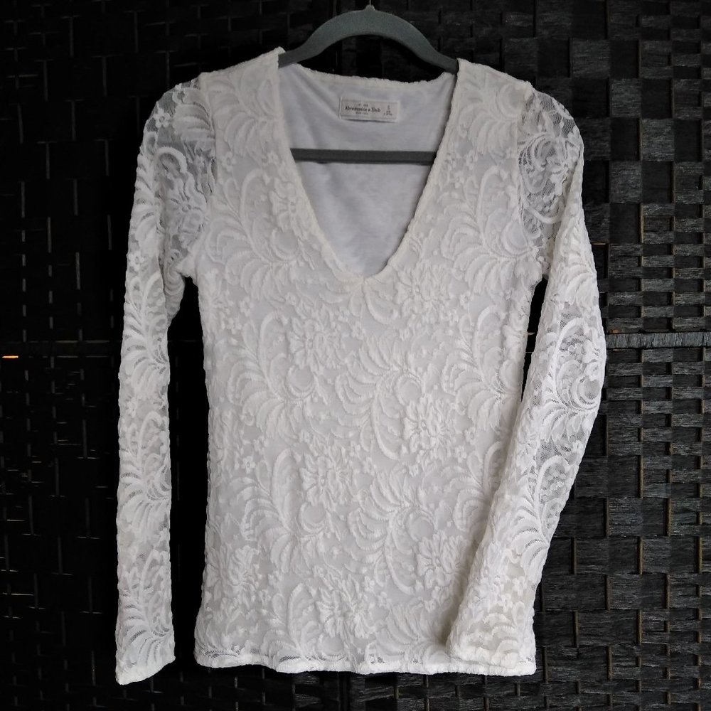 ABERCROMBIE & FITCH LONG SLEEVE LACE OVERLAY TOP SZ SM
